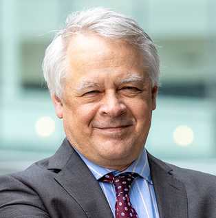 Headshot of C. William Hanson